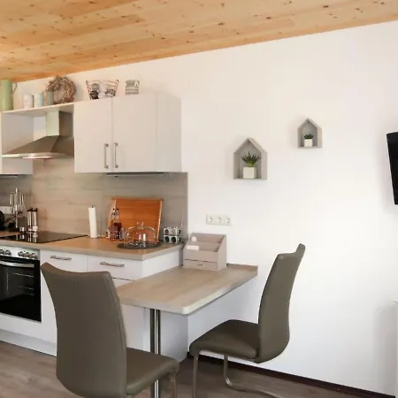 Ferienhaus Caro West52 * Kirburg