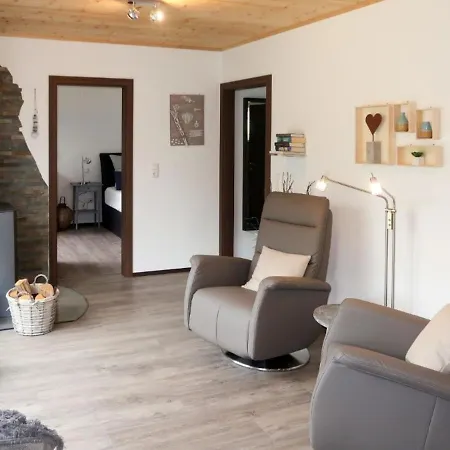 Ferienhaus Caro West52 * Kirburg